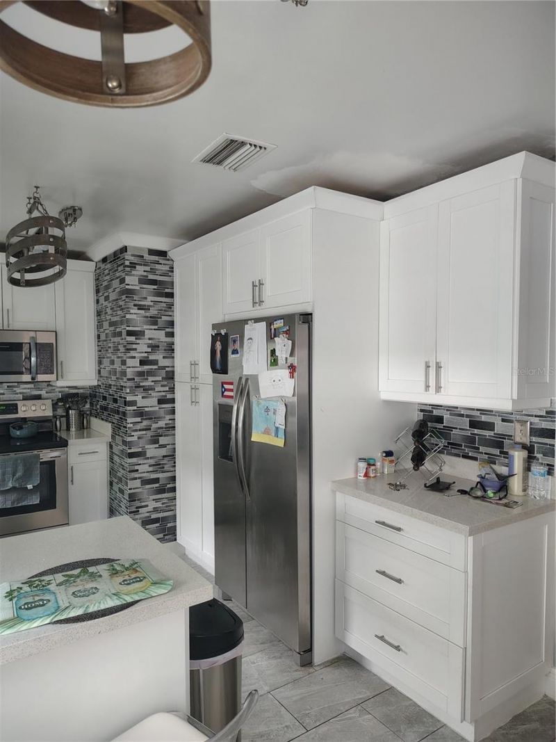 607 Oak Ridge Drive, Brandon, FL 33510 Photo
