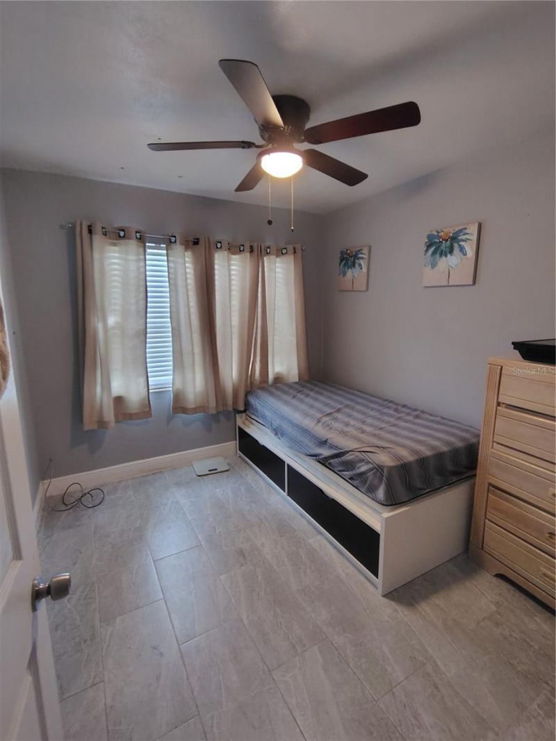 607 Oak Ridge Drive, Brandon, FL 33510 Photo