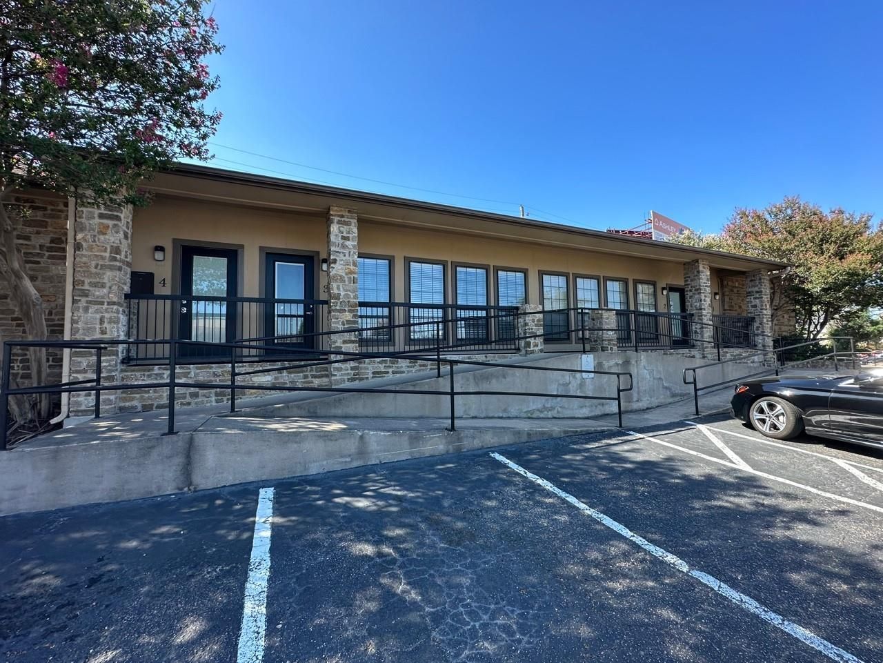 13740 N Highway 183 Highway, Unit V-3, Austin, TX 78750 Main Photo