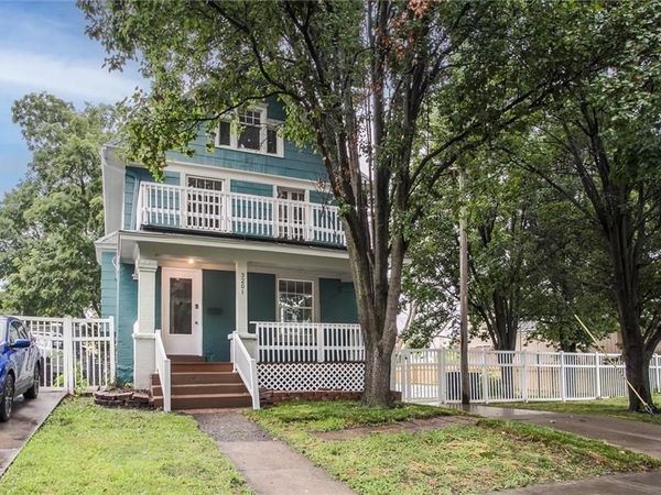 3201 Mcgee Street, Kansas City, MO 64111