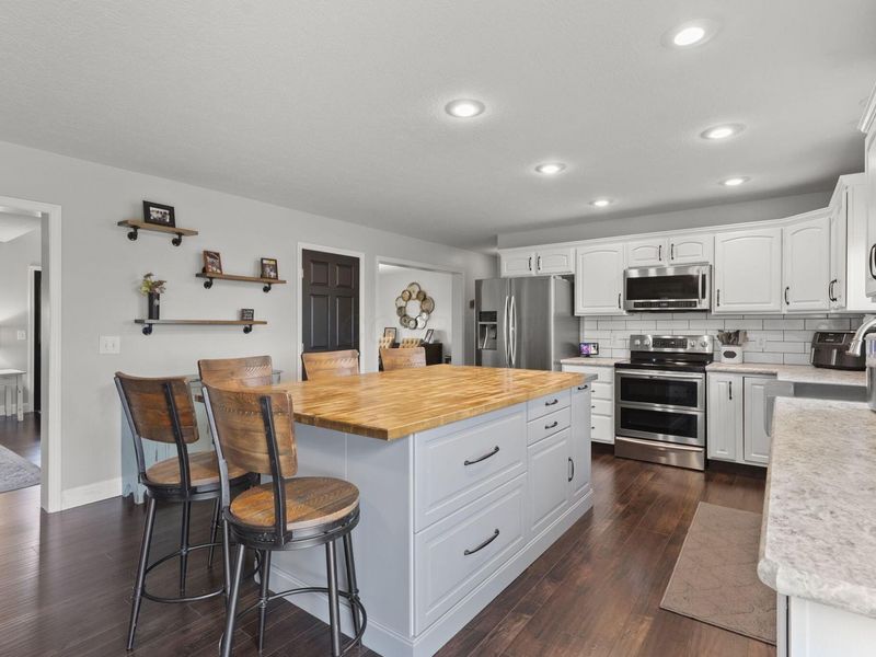 2909 Norton Road , Radnor, OH 43066 Photo 6