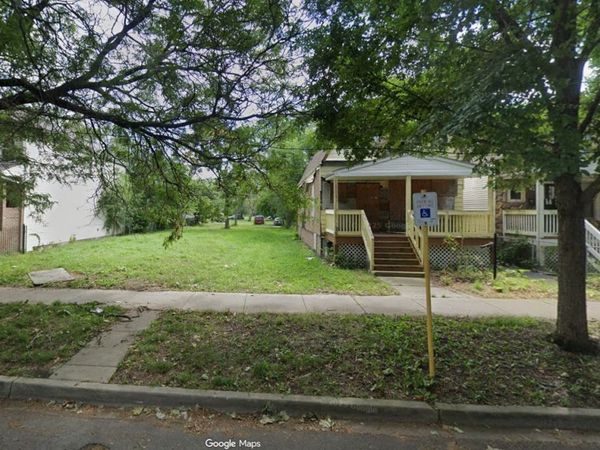 7013 S Winchester Avenue , Chicago, IL 60636