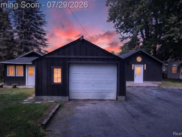 3515 Lakeview Drive, Ortonville Village, Mi 48462