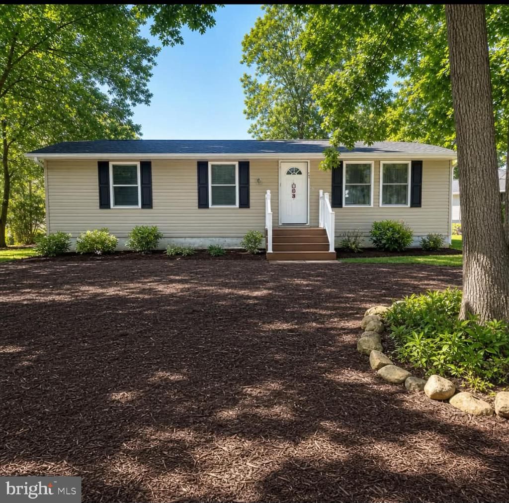 1039 Clearwater Avenue , Manahawkin, NJ 08050 Main Photo