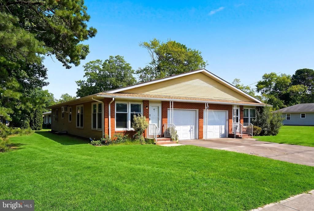 45 Dogwood Road, Unit 8, Manahawkin, NJ 08050 Main Photo