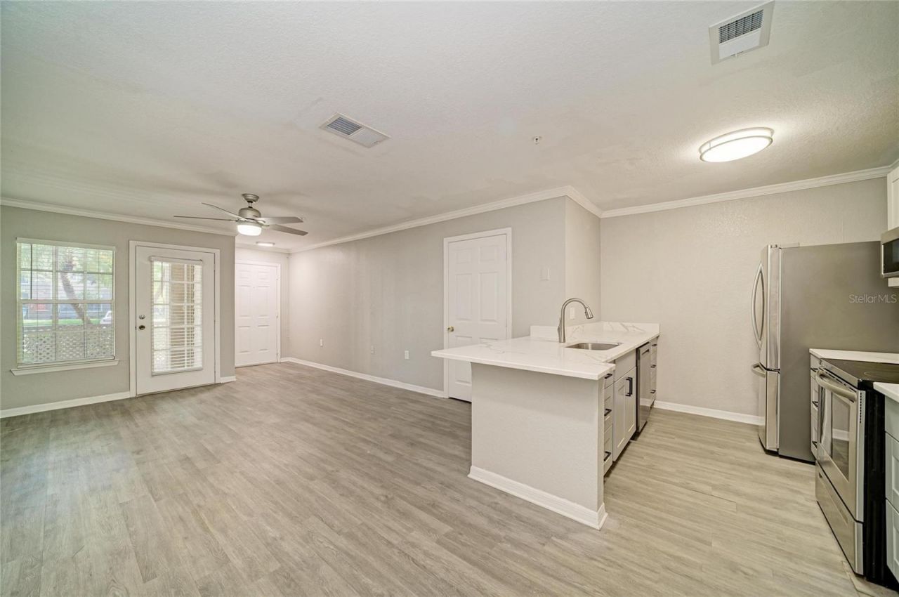 8932 Manor Loop , Unit 102, Bradenton, FL 34202 Photo
