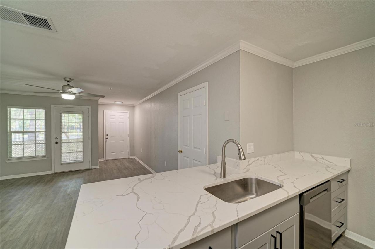 8932 Manor Loop , Unit 102, Bradenton, FL 34202 Photo