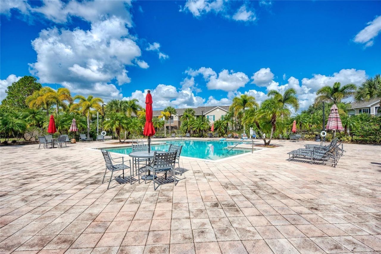 8932 Manor Loop , Unit 102, Bradenton, FL 34202 Photo