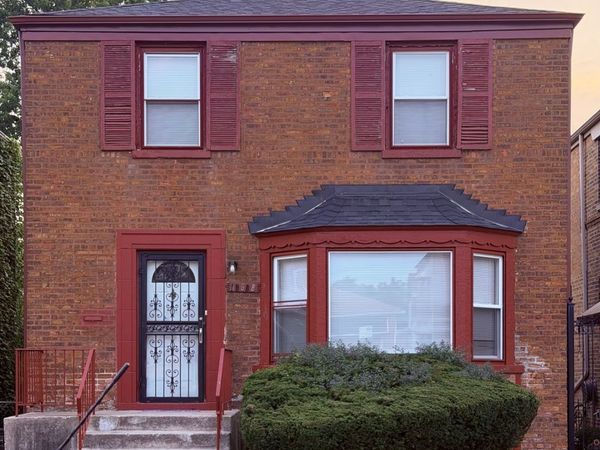 10608 S Rhodes Avenue , Chicago, IL 60628