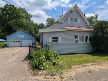 12 Wood Avenue, Piercefield, NY 12973