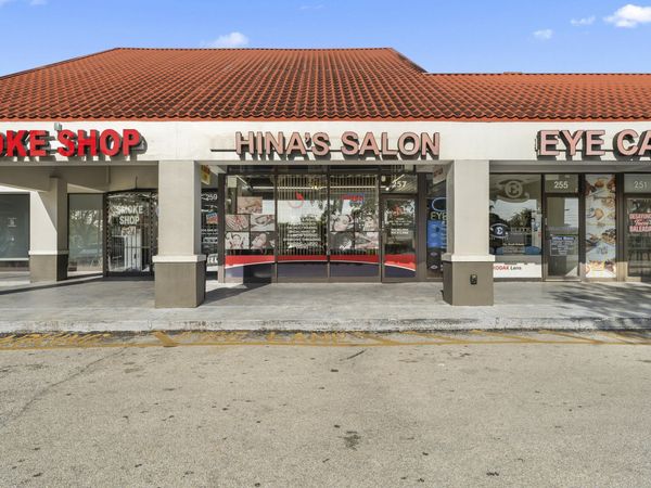 257 N UNIVERSITY Drive, Pembroke Pines, FL 33024