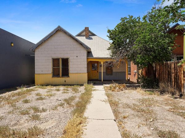 635 Broadway Boulevard SE, Albuquerque, NM 87102