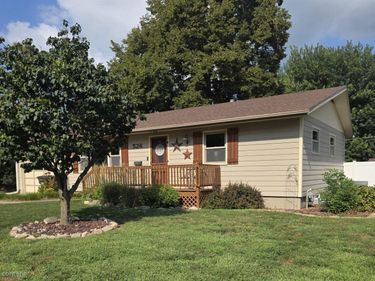526 N Ohio Avenue, York, NE 68467
