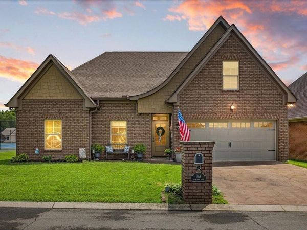 76 Zion Cove Lane , Englewood, TN 37329