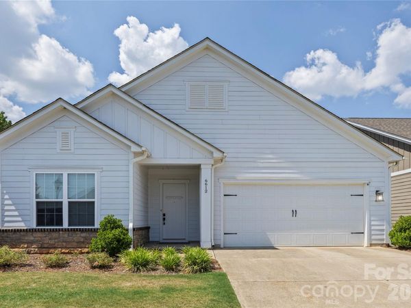 6612 Star Drive, Sherrills Ford, NC 28673