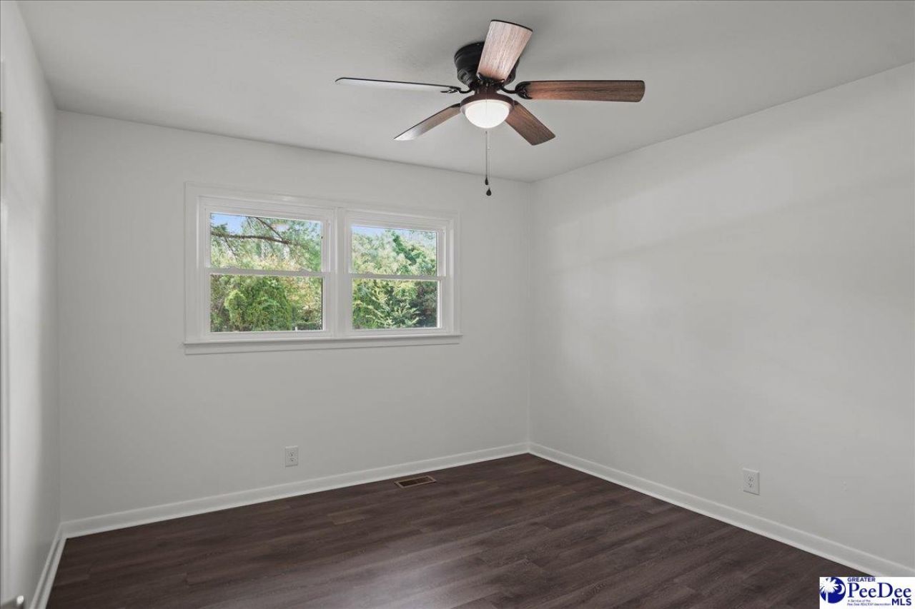 403 Diane Dr Photo 14