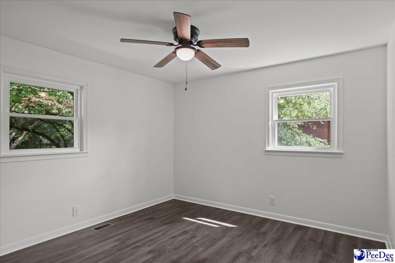 403 Diane Dr Photo 18