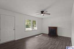 403 Diane Dr photo 4