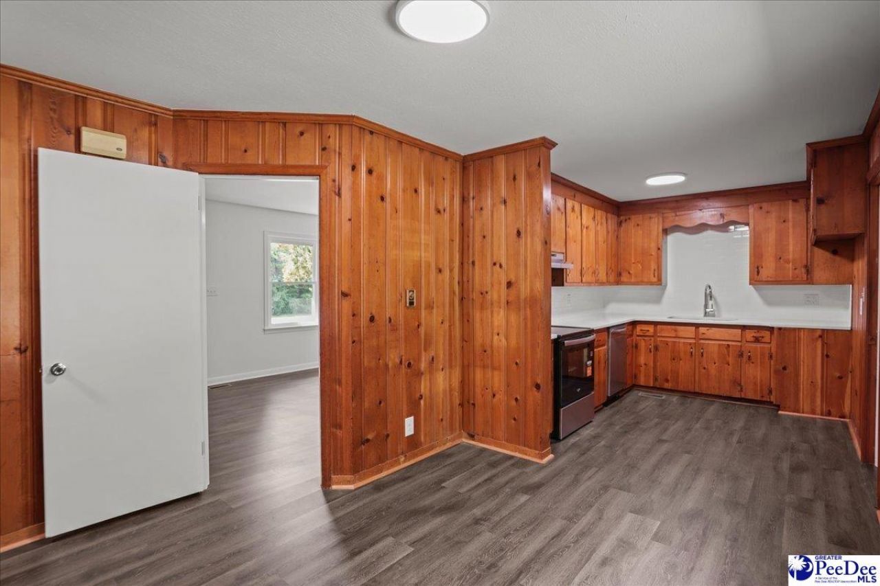 403 Diane Dr Photo 6