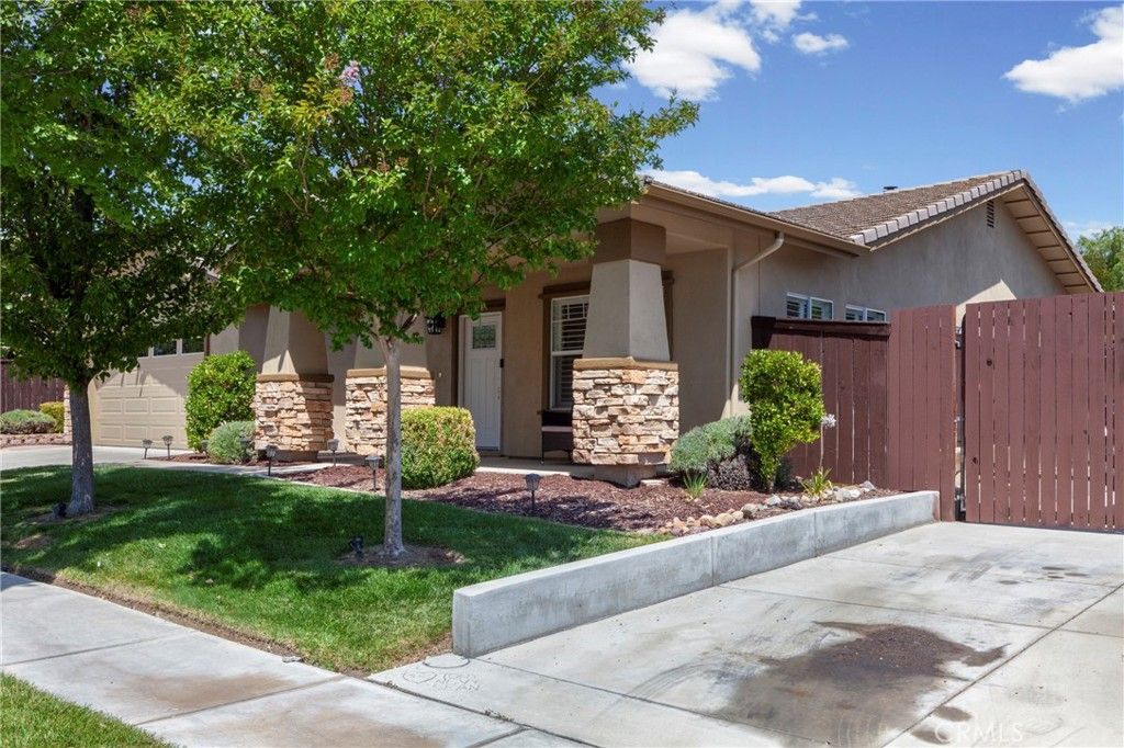 1204 Grassy Hollow, Paso Robles, CA 93446 Main Photo