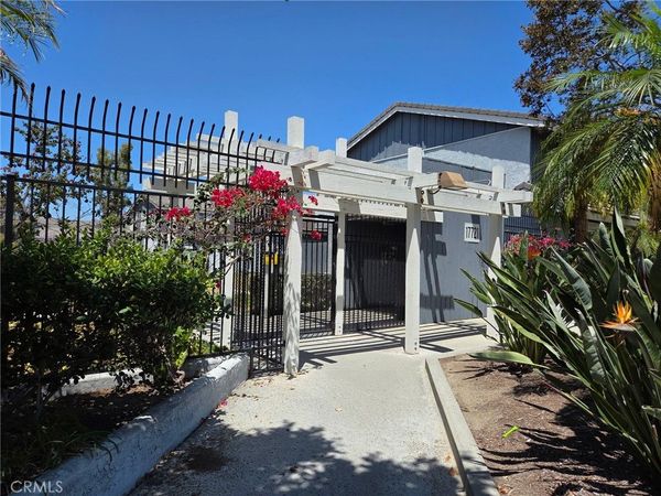 17721 Norwalk Blvd #49, Artesia, CA 90701