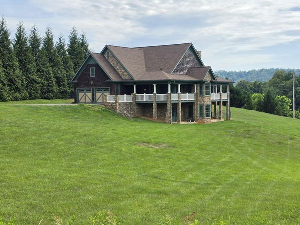 110 Monty RD , Boones Mill, VA 24065