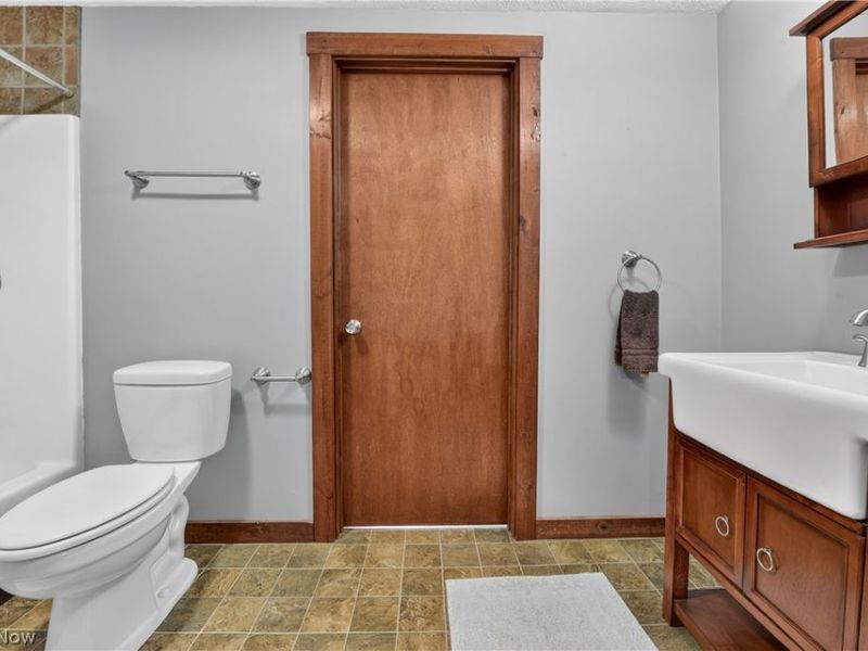 1563 Eastern Road , Rittman, OH 44270 Photo 21