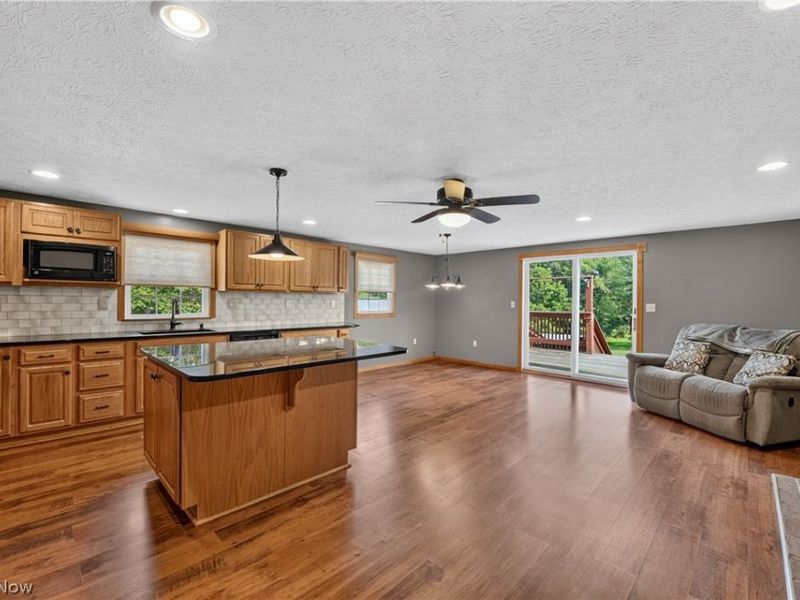 1563 Eastern Road , Rittman, OH 44270 Photo 4
