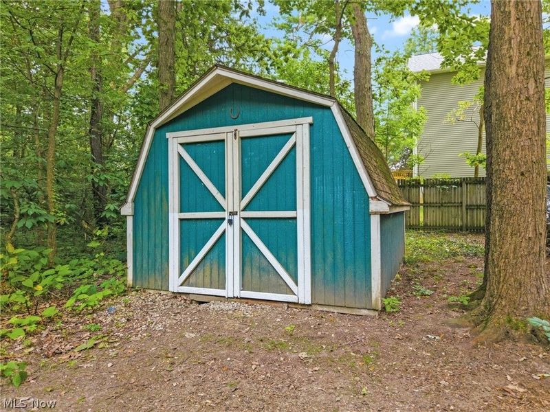 7910 Burkey Road NW, North Canton, OH 44720 Photo 15