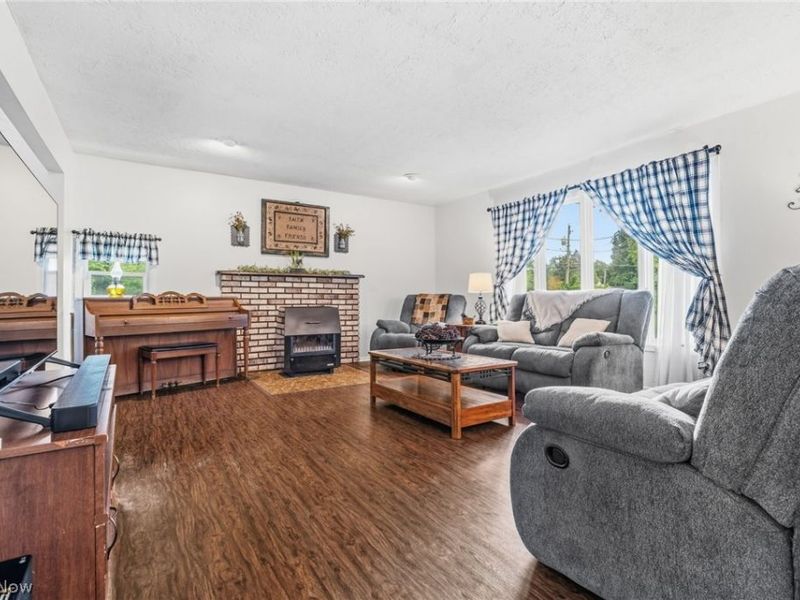 7910 Burkey Road NW, North Canton, OH 44720 Photo 16