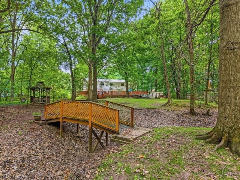 7910 Burkey Road NW, North Canton, OH 44720 Photo 3