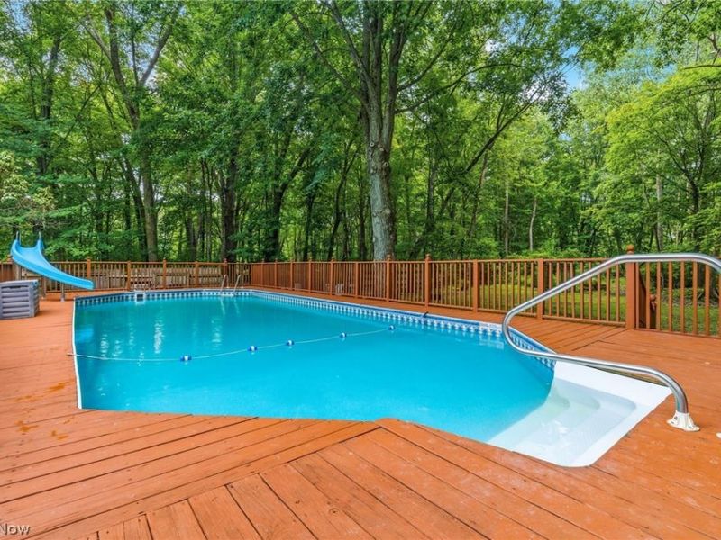7910 Burkey Road NW, North Canton, OH 44720 Photo 5