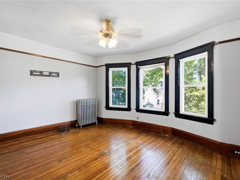 3407 Daisy Avenue, Cleveland, OH 44109 Photo 12