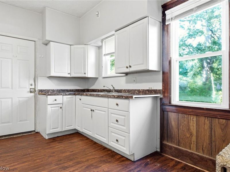 3407 Daisy Avenue, Cleveland, OH 44109 Photo 8