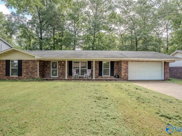 1216 Byron Avenue SW, Decatur, AL 35601