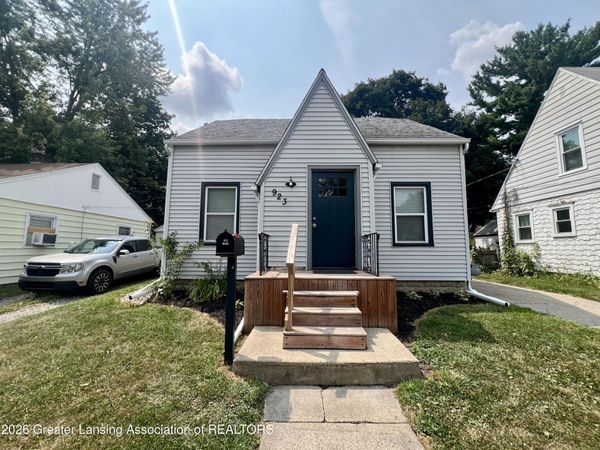923 Cawood Street, Lansing, MI 48915