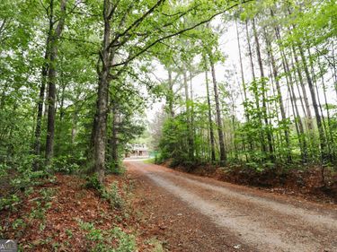 363 Sanders Davis Road, Newnan, GA 30263