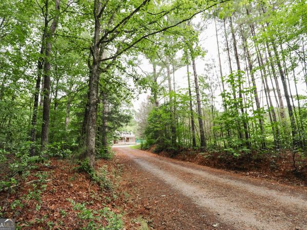 363 Sanders Davis, Newnan, GA 30263