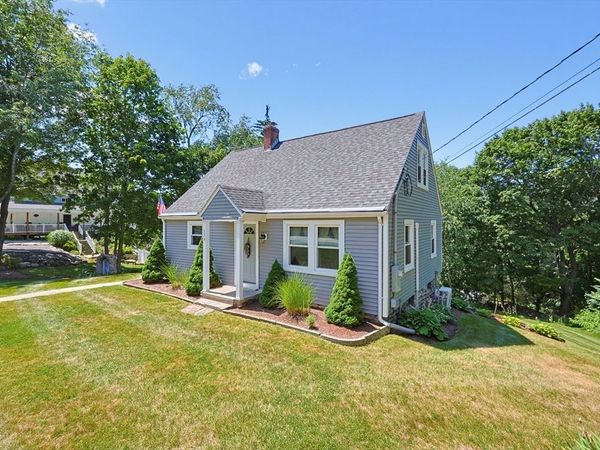 156 Hampton St, Auburn, MA 01501