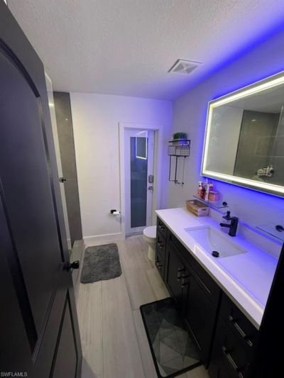 1475 N Larkwood Sq , Fort Myers, FL 33919 Photo