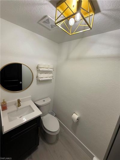 1475 N Larkwood Sq , Fort Myers, FL 33919 Photo