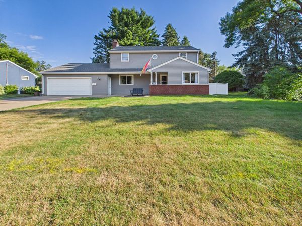 1209 Pine Street W, Stillwater, MN 55082