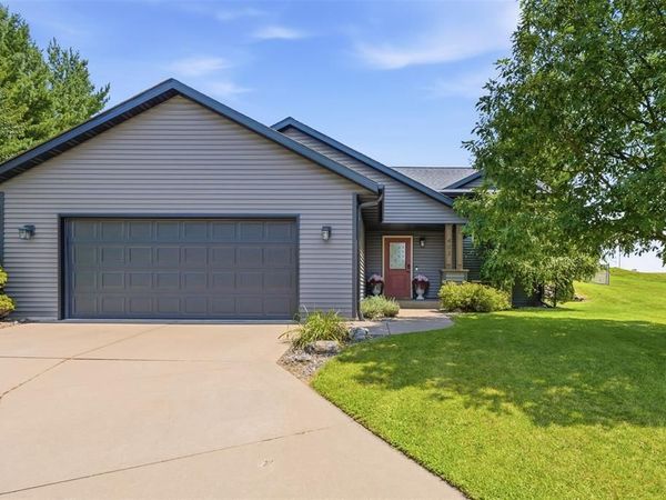 403 Brookshire Court, Altoona, WI 54720