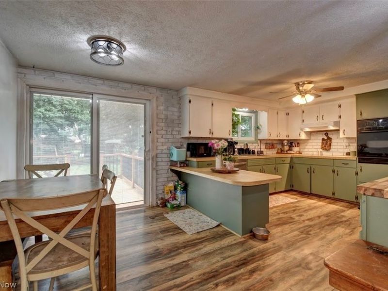 1750 Fairbrook Avenue NE, East Canton, OH 44730 Photo 8