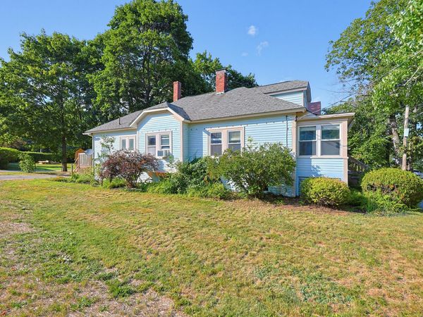 49 Orchard Street , Auburn, ME 04210