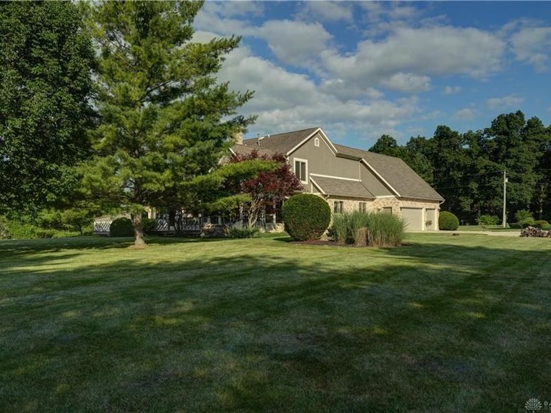6372 Hartzell Road, Greenville, OH 45331 Photo 8