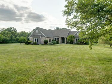 6372 Hartzell Road, Greenville, OH 45331
