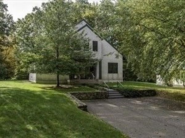 32 Nason Hill Rd, Unit 32, Sherborn, MA 01770