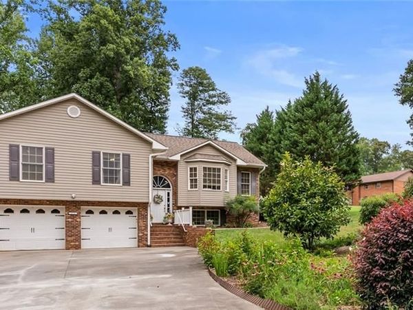 675 Country Club Road, Wilkesboro, NC 28697