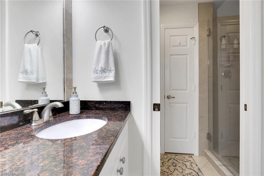 3048 Horizon Ln, Unit 1103, Naples, FL 34109 Photo